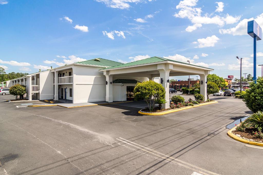Motel 6 Waycross Bagian luar foto